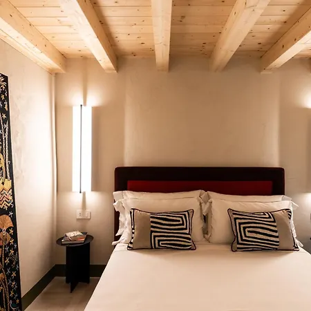 Konukevi Le Dimore Di Rosa E Vincenzo *